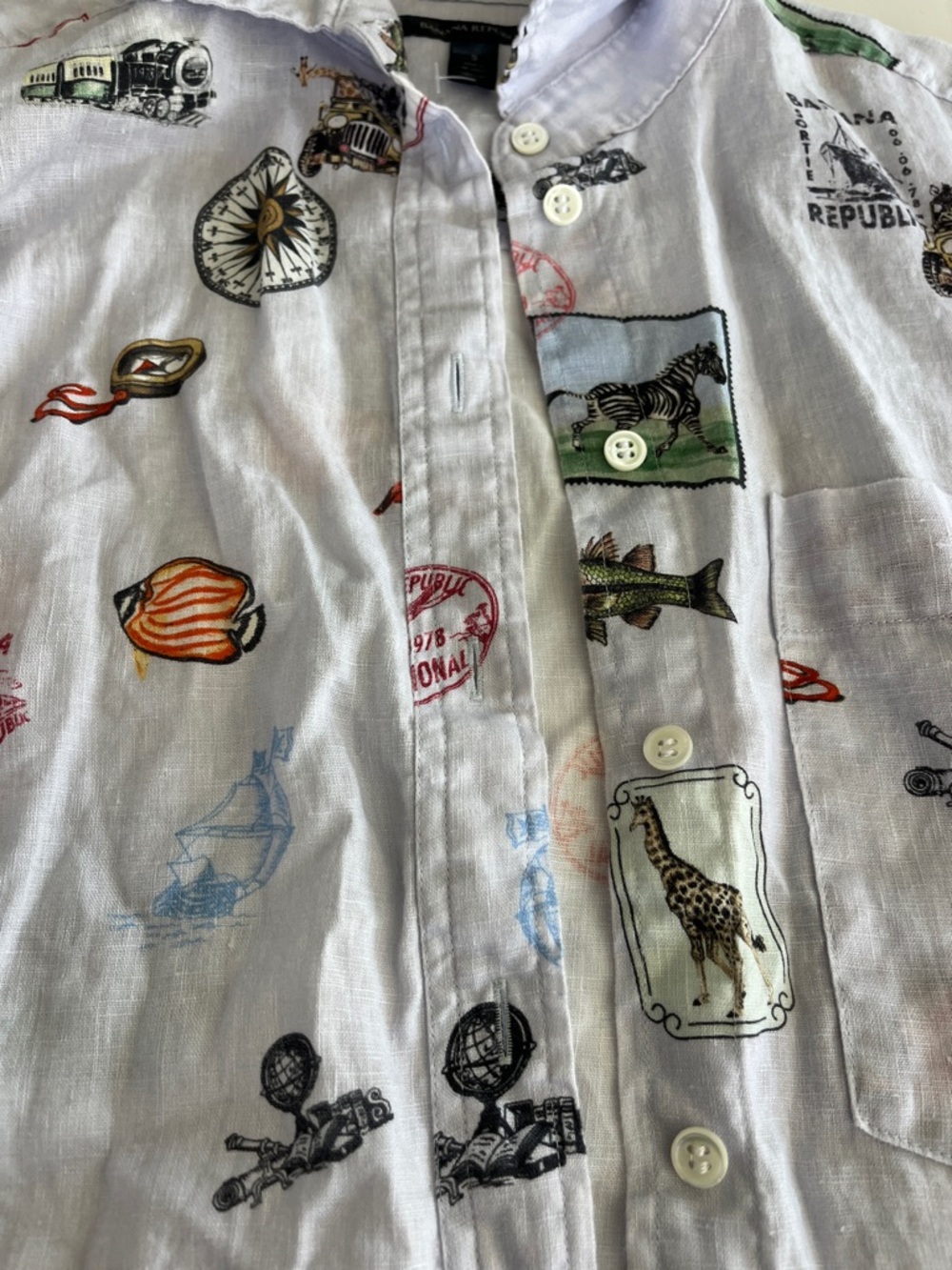 Banana Republic White Printed Linen Travel-Stamp Button-Up Shirt - Picture 5 of 5
